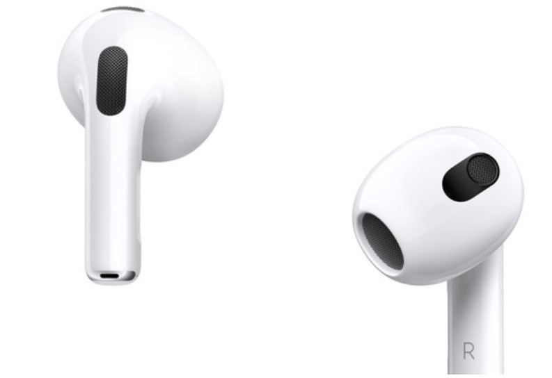 Keep the AirPods Close to Your Phone