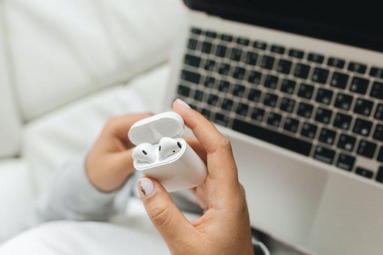 AirPods Not Connecting To MacBook