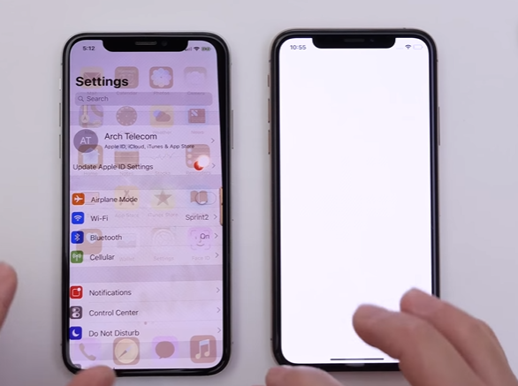 Screen bleed in iphone