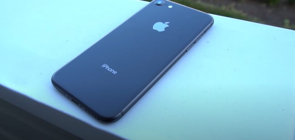 Why Is The iPhone 8 Being Discontinued?